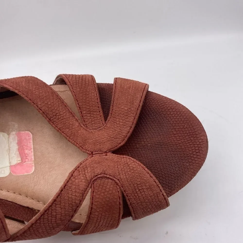 Nurture Rust Color Cork Platform Heels Size 9.5